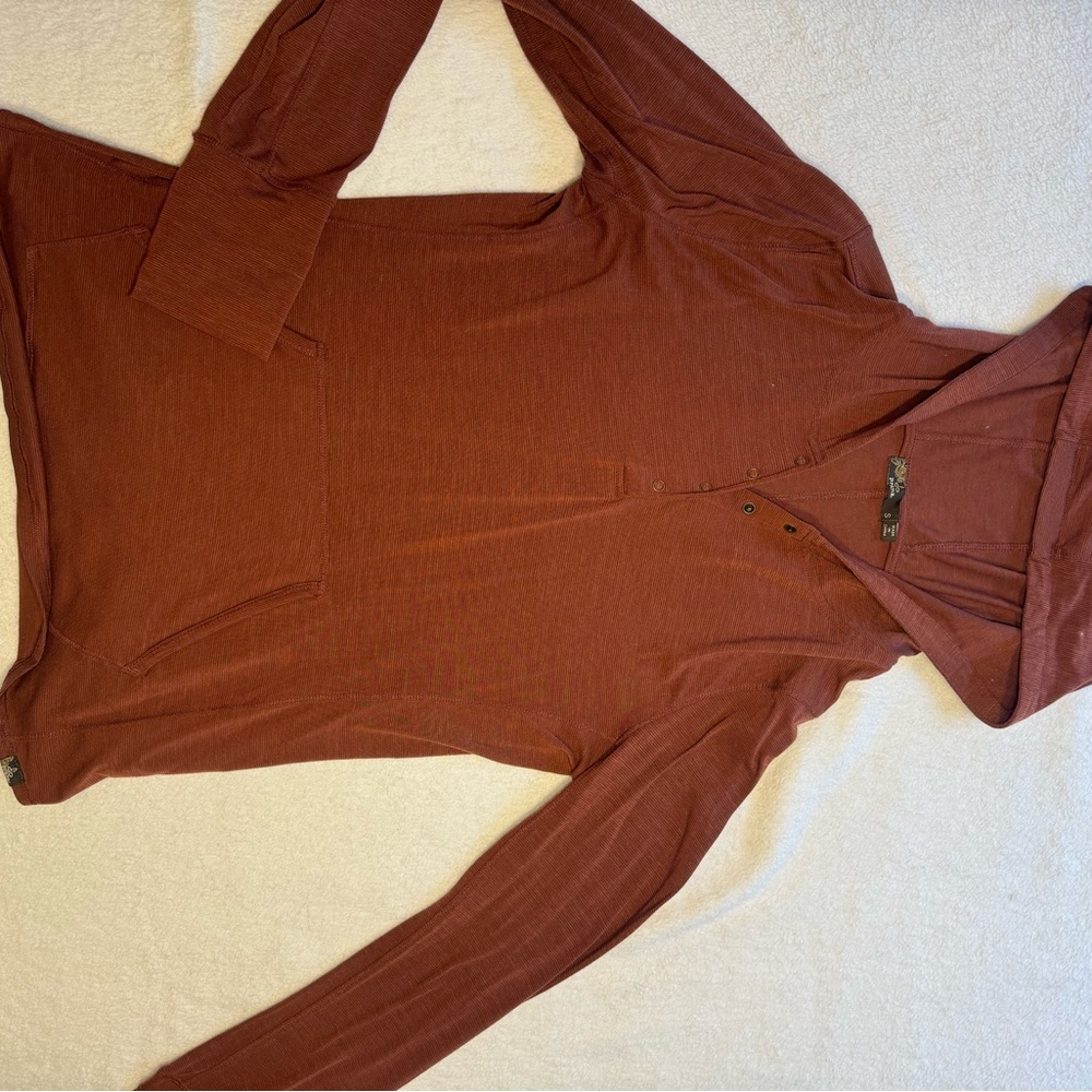 Women’s Prana Sol Searcher hoodie.  Brown, size small.